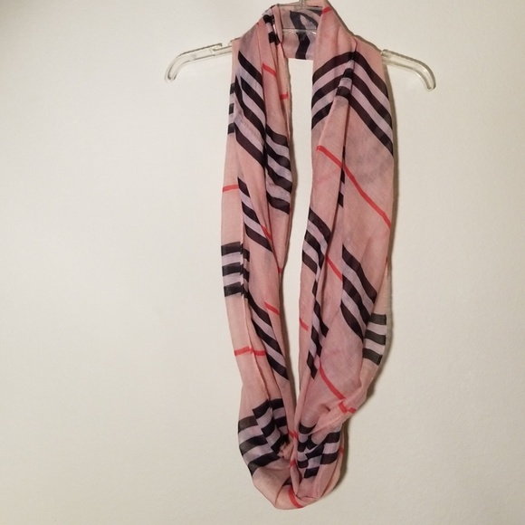 Infinity scarf stripe pattern - Picture 2 of 3